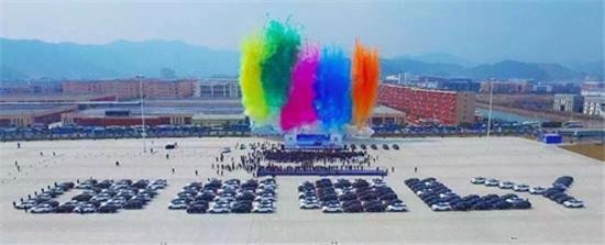 屬于奇瑞再次輝煌的時(shí)代已經(jīng)來(lái)臨 “千人交車“盡顯產(chǎn)品實(shí)力