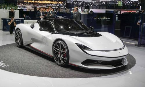 Pininfarina Battista進(jìn)行了一次小型重新設(shè)計仍然看起來很棒