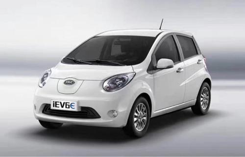 電動(dòng)汽車(chē)認(rèn)可的經(jīng)銷(xiāo)商將為買(mǎi)家提供專(zhuān)業(yè)的電動(dòng)汽車(chē)建議