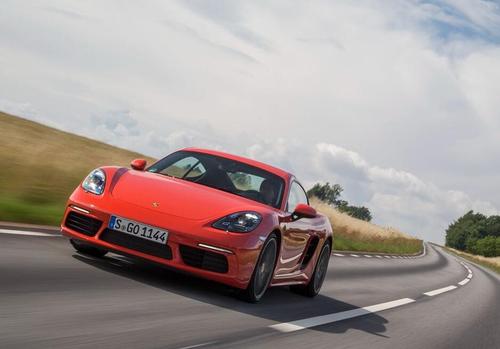 718Cayman和BoxsterGTS的價(jià)格分別從59,866英鎊和61,727英鎊起