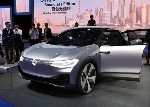 大眾 L5 級自動駕駛原型車 GEN.TRAVEL 首秀，造型科幻