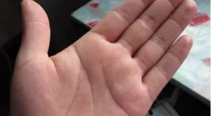 手上一個螺真的會窮嗎 手上幾個螺代表什么？