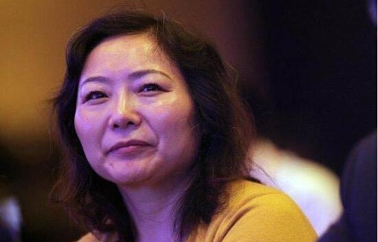 又一地產(chǎn)大佬退休！這位中國女首富，早已心力交瘁