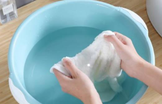蛋白質(zhì)類(lèi)污漬如何清除？
