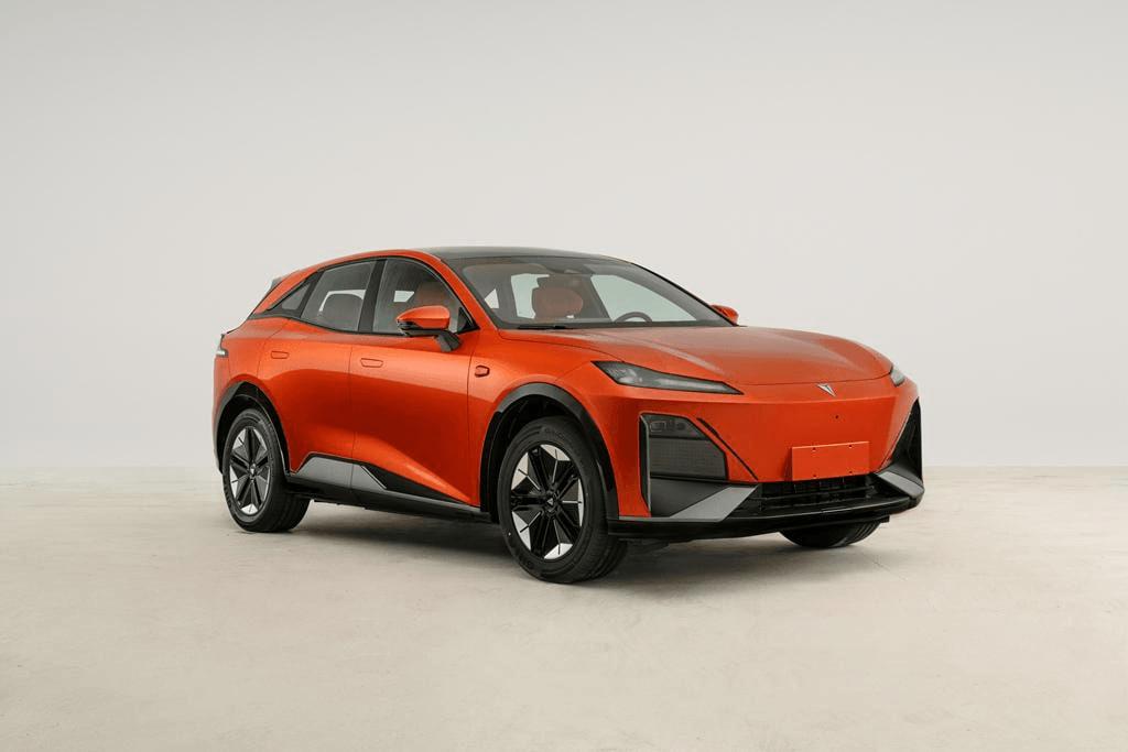 長安深藍(lán)S7實車上車展，高顏值血統(tǒng)兼顧豐富智能配置