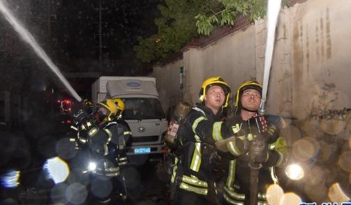 福州2人被防護欄困在火場身亡，從窗戶逃生因有防護欄未果