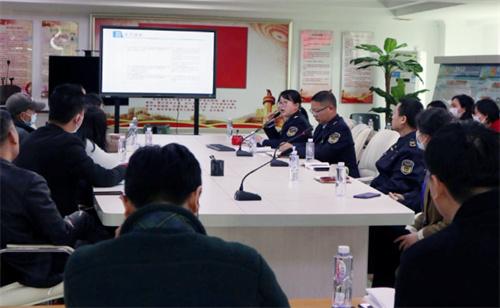 普法講座：探索“溫度執(zhí)法”理念，提升藥械化行業(yè)企業(yè)法律意識(shí)