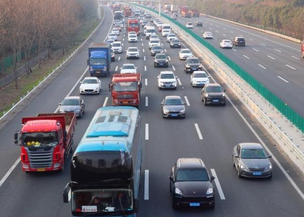 “五一”假期外地車輕微違法放行？多地交管部門發(fā)聲！