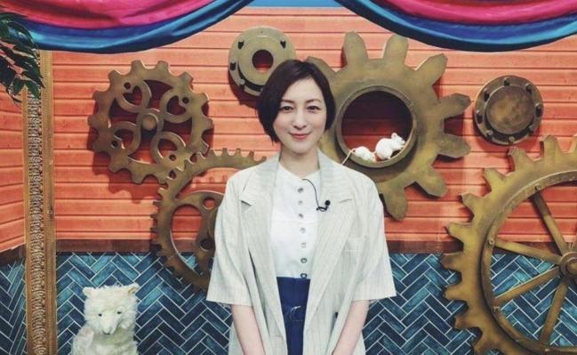 廣末涼子承認(rèn)與已婚45歲米其林大廚出軌，發(fā)表公開道歉并宣布無限期停工