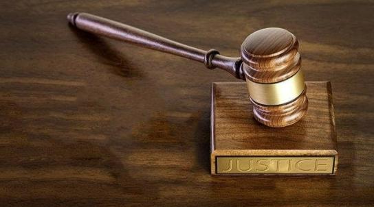 女子因瑣事將農藥倒入父親止咳糖漿，涉嫌故意殺人罪被公訴