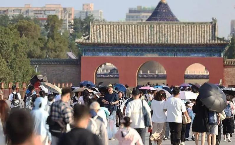 端午假期上海接待游客超670萬(wàn)人次，旅游消費(fèi)96.13億元