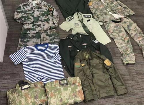 冒牌上校霸道買口罩，警方成功抓獲非法使用軍車男子