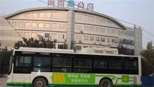保定公交運(yùn)力緊張，停運(yùn)線路難有望恢復(fù)，市民出行困擾加劇