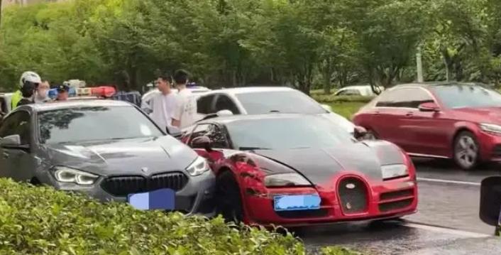 江蘇蘇州車禍事件：豪車加塞引發(fā)爭議，文明行車責任重要！