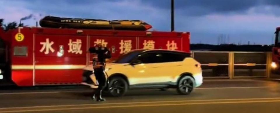 吉林省吉林市發(fā)生溺水意外：男孩獲救，父母失蹤，社會關(guān)注安全警示