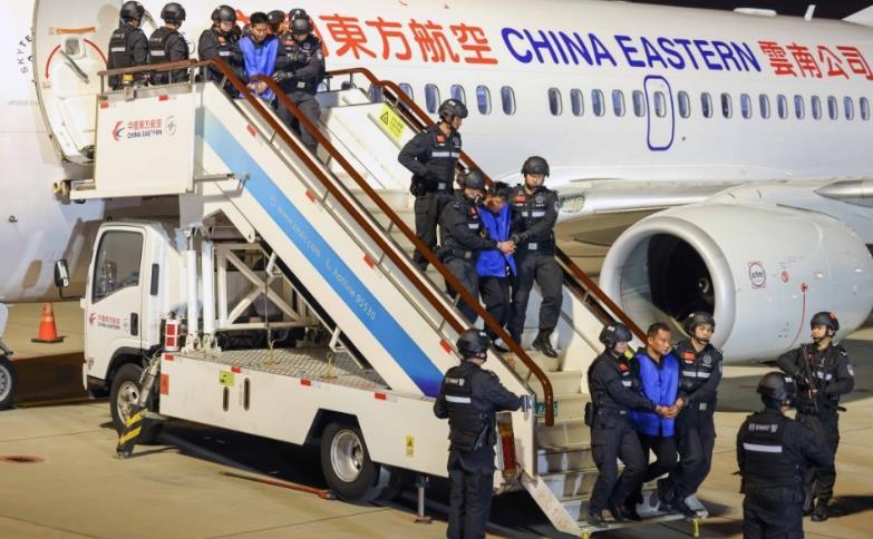 緬北電詐四大家族覆滅，中國民航包機成功押解罪犯歸案