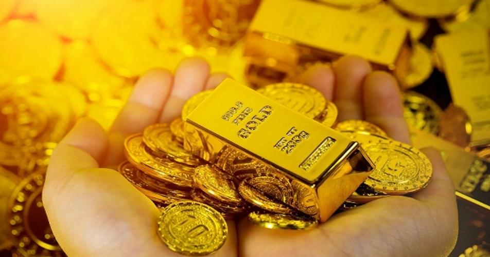 金價(jià)飆升引發(fā)買(mǎi)金熱潮，消費(fèi)者關(guān)注回收價(jià)格與品牌溢價(jià)