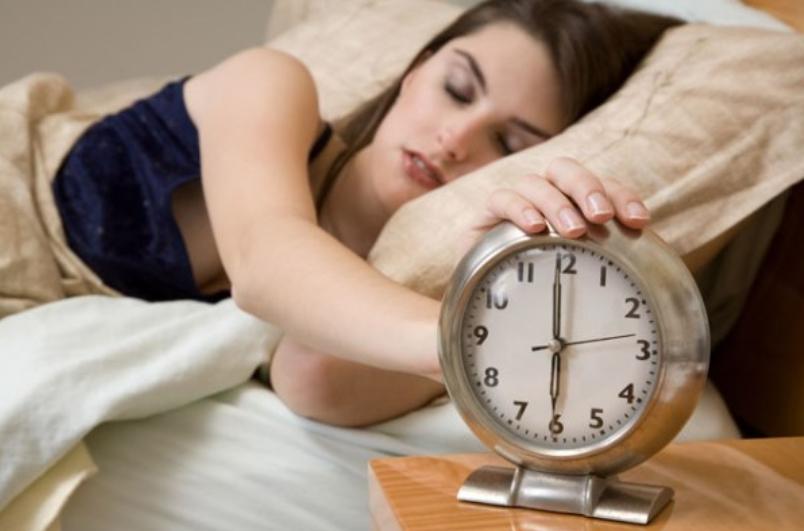 睡眠時長：每天睡多久才算充足睡眠？